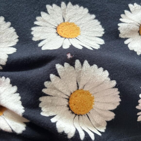 Urban Outfitters Truly Madly Deeply Sunflower Top - Picture 5 of 5